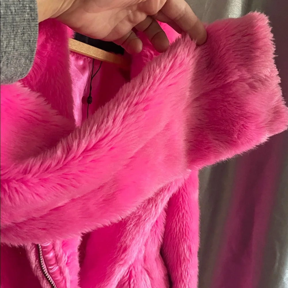 Juicy Couture Black Label Furry Pink Jacket - Picture 9 of 9